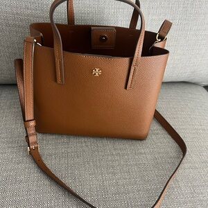 New with tags Tory Burch Blake Tan Leather Tote